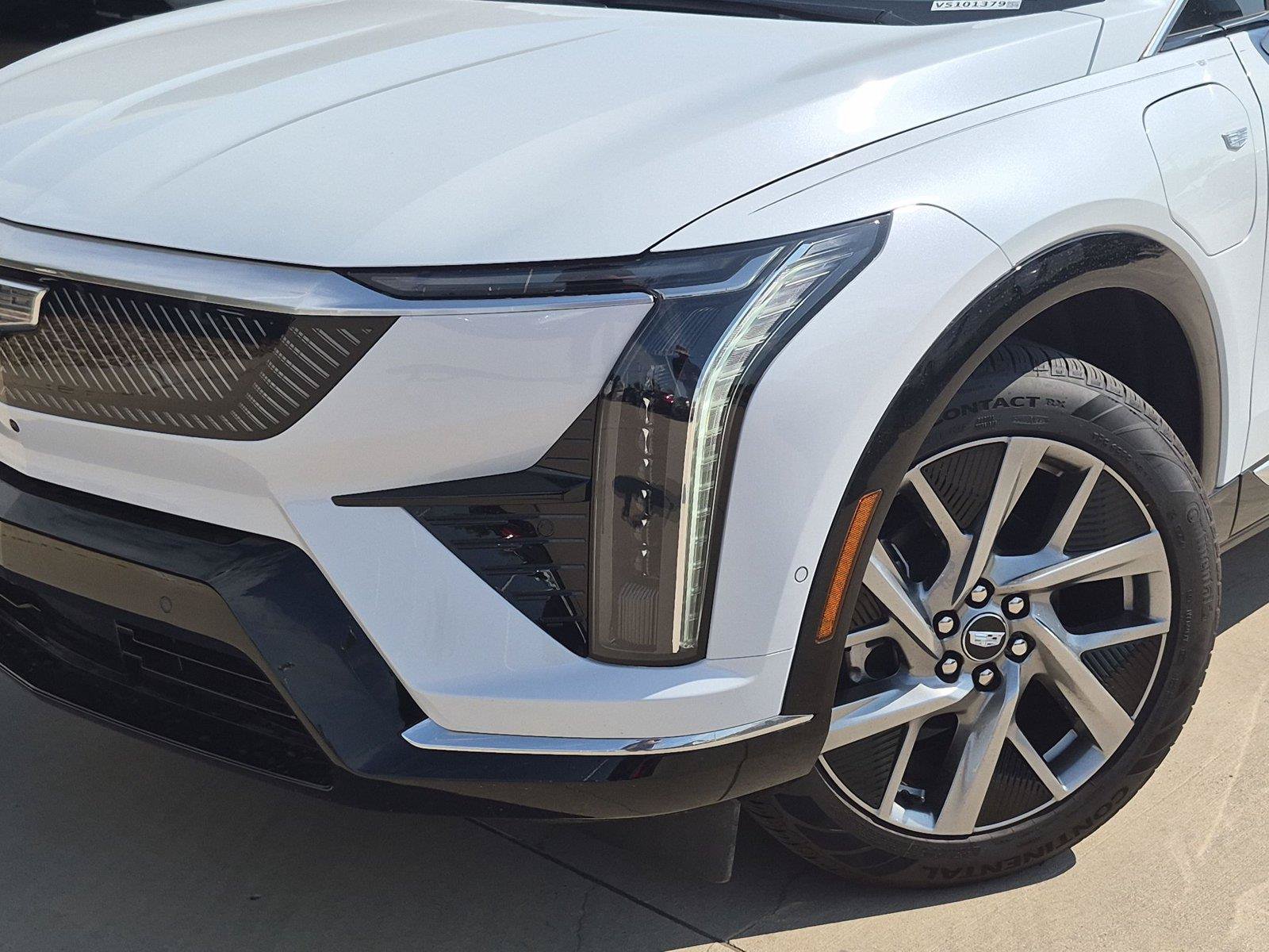 New 2027 Cadillac Optiq Luxury RWD image 7