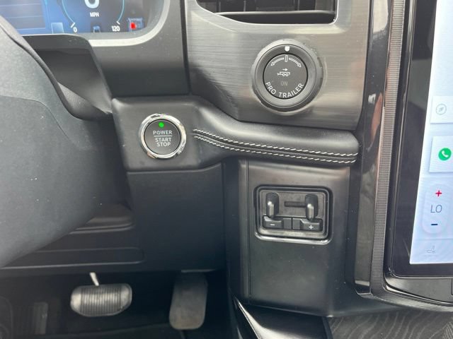 Used 2024 Ford F150 Lightning Platinum AWD/4WD image 25