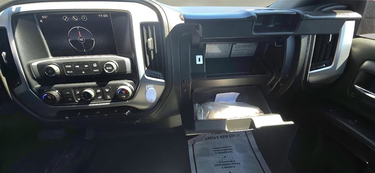 Used 2015 GMC Sierra 1500 SLE w/ SLE Value Package AWD/4WD image 16