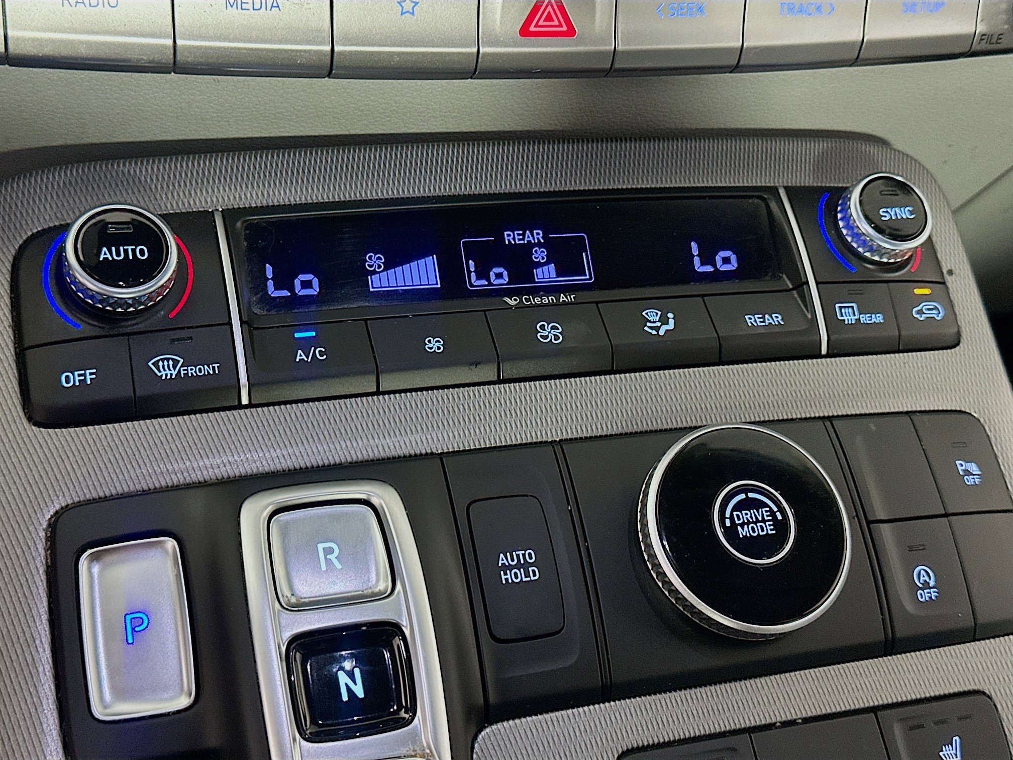 Used 2022 Hyundai Palisade SEL FWD image 23