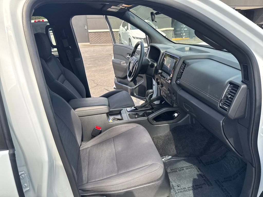 Used 2023 Nissan Frontier SV w/ Midnight Edition Package AWD/4WD image 63