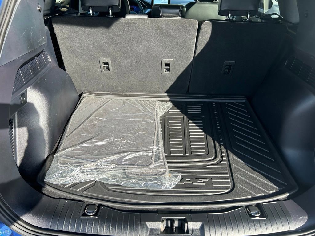 Certified 2022 Ford Escape Titanium w/ Class II Trailer Tow Package image 10