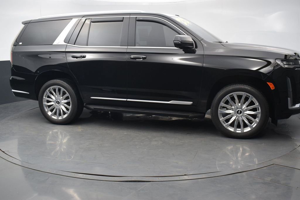 Used 2022 Cadillac Escalade Premium Luxury AWD/4WD image 7