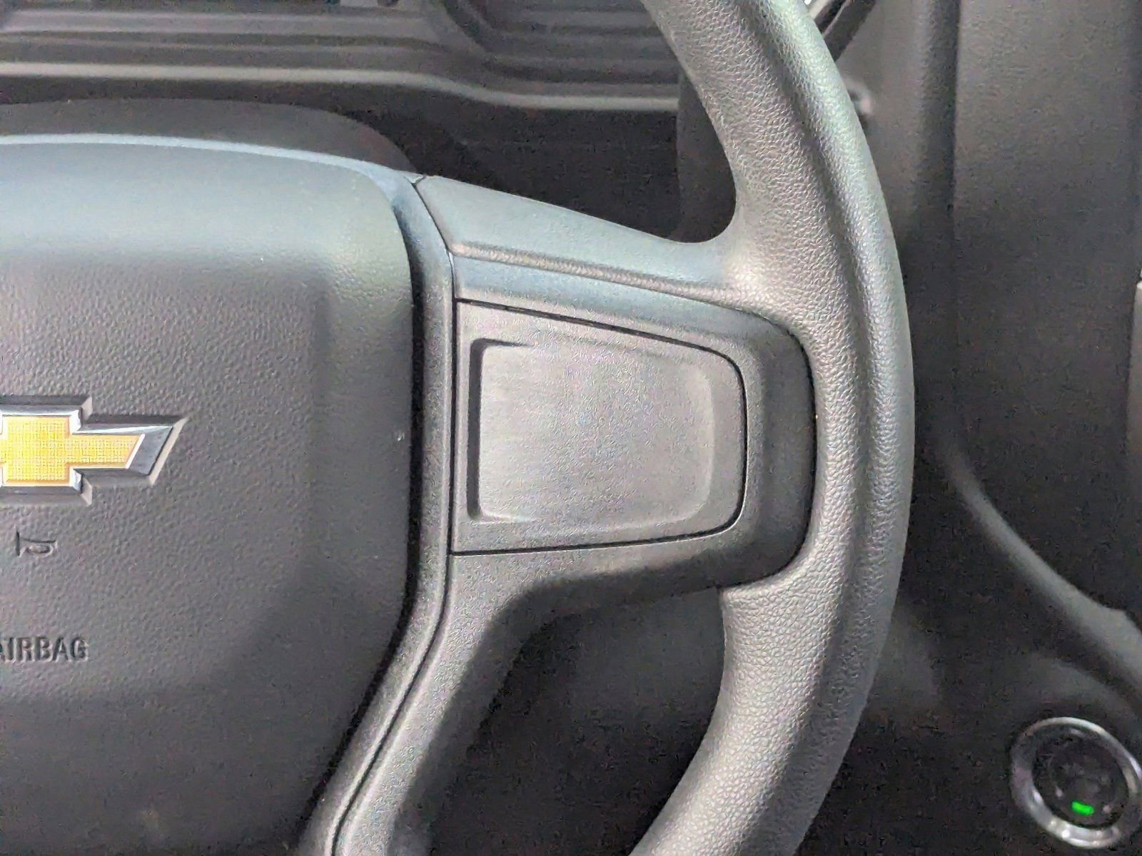 Used 2025 Chevrolet Silverado 2500 Custom w/ Custom Value Package image 21