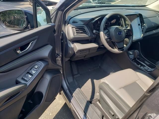 Used 2025 Subaru Ascent Onyx Edition image 10