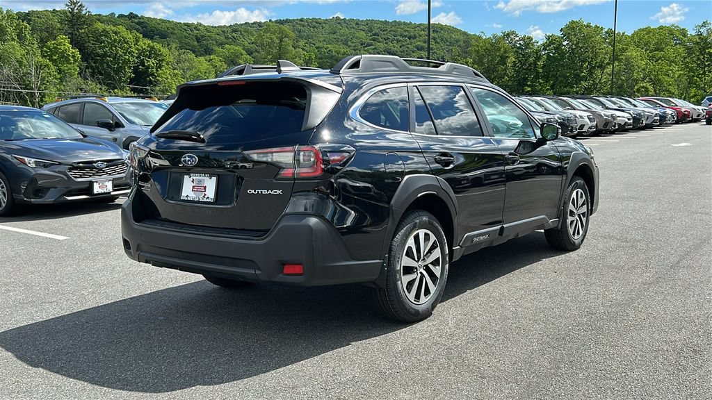 Certified 2023 Subaru Outback Premium AWD/4WD image 4