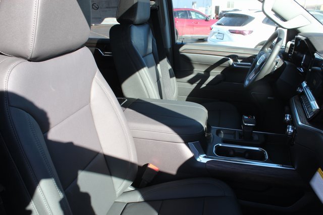 New 2026 GMC Sierra 1500 SLT w/ SLT Premium Package image 28