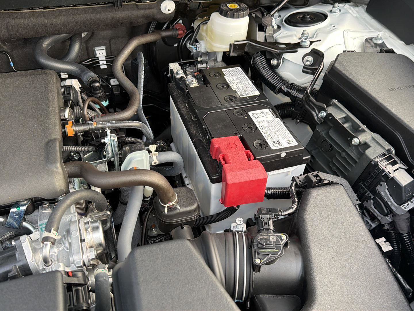 Certified 2025 Toyota RAV4 XLE w/ Convenience Package FWD image 36