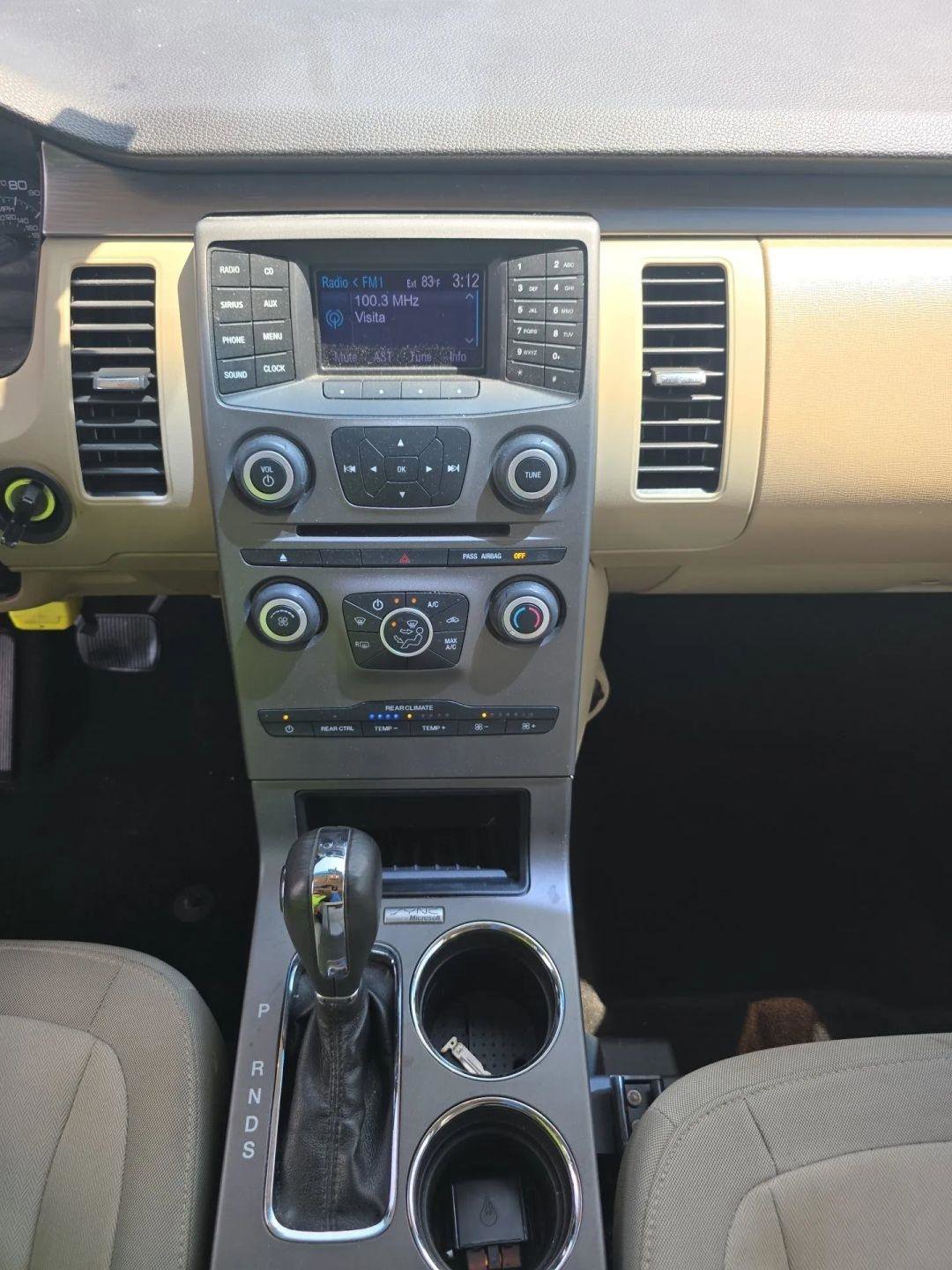 Used 2013 Ford Flex SE FWD image 17