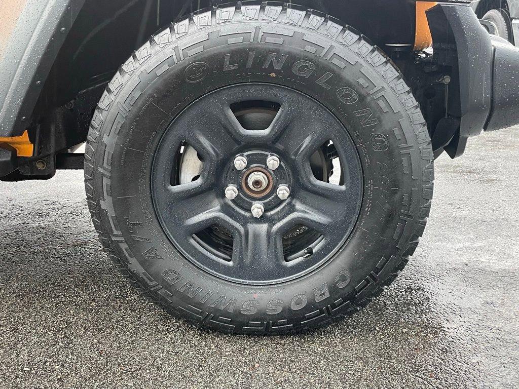 Certified 2018 Jeep Wrangler Unlimited Sport image 10