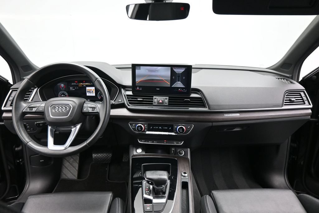 Used 2021 Audi Q5 2.0T Premium Plus w/ Premium Plus Package AWD/4WD image 22