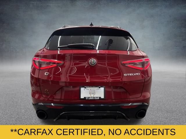 Used 2024 Alfa Romeo Stelvio Veloce image 4