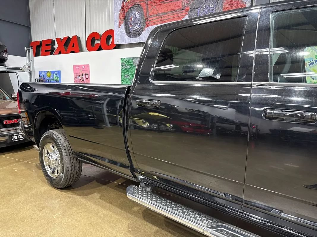 Used 2022 RAM 2500 Big Horn AWD/4WD image 48