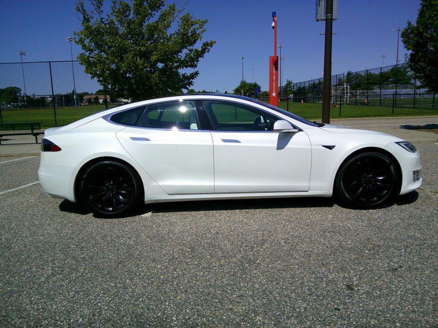 Used 2017 Tesla Model S 90D AWD/4WD image 11