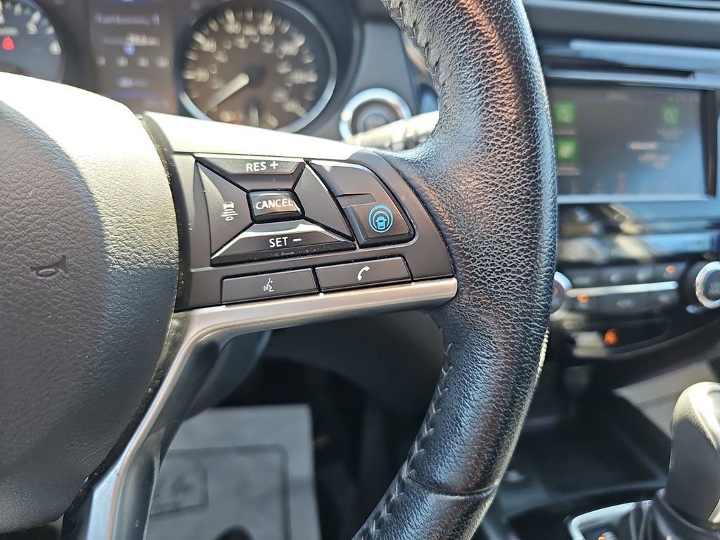 Used 2021 Nissan Rogue Sport SL FWD image 22