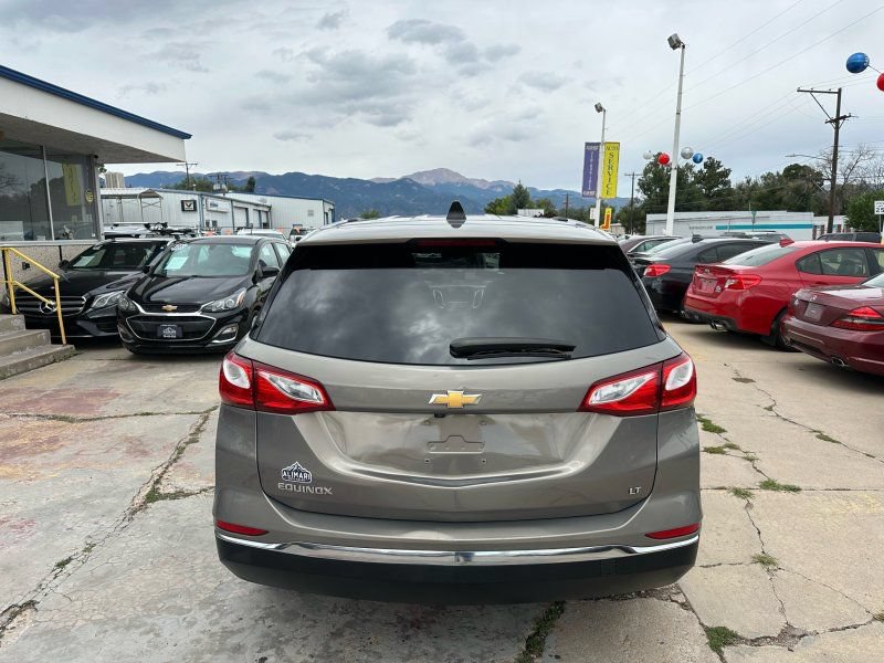 Used 2018 Chevrolet Equinox LT FWD image 6