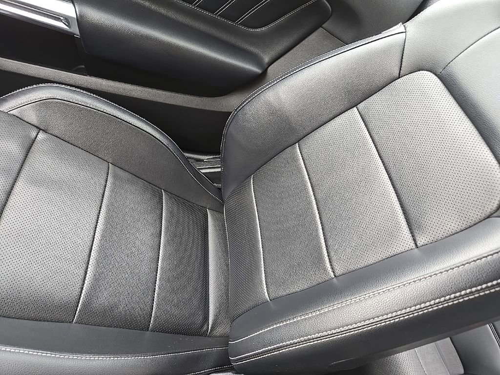 Used 2021 Ford Mustang Premium RWD image 32