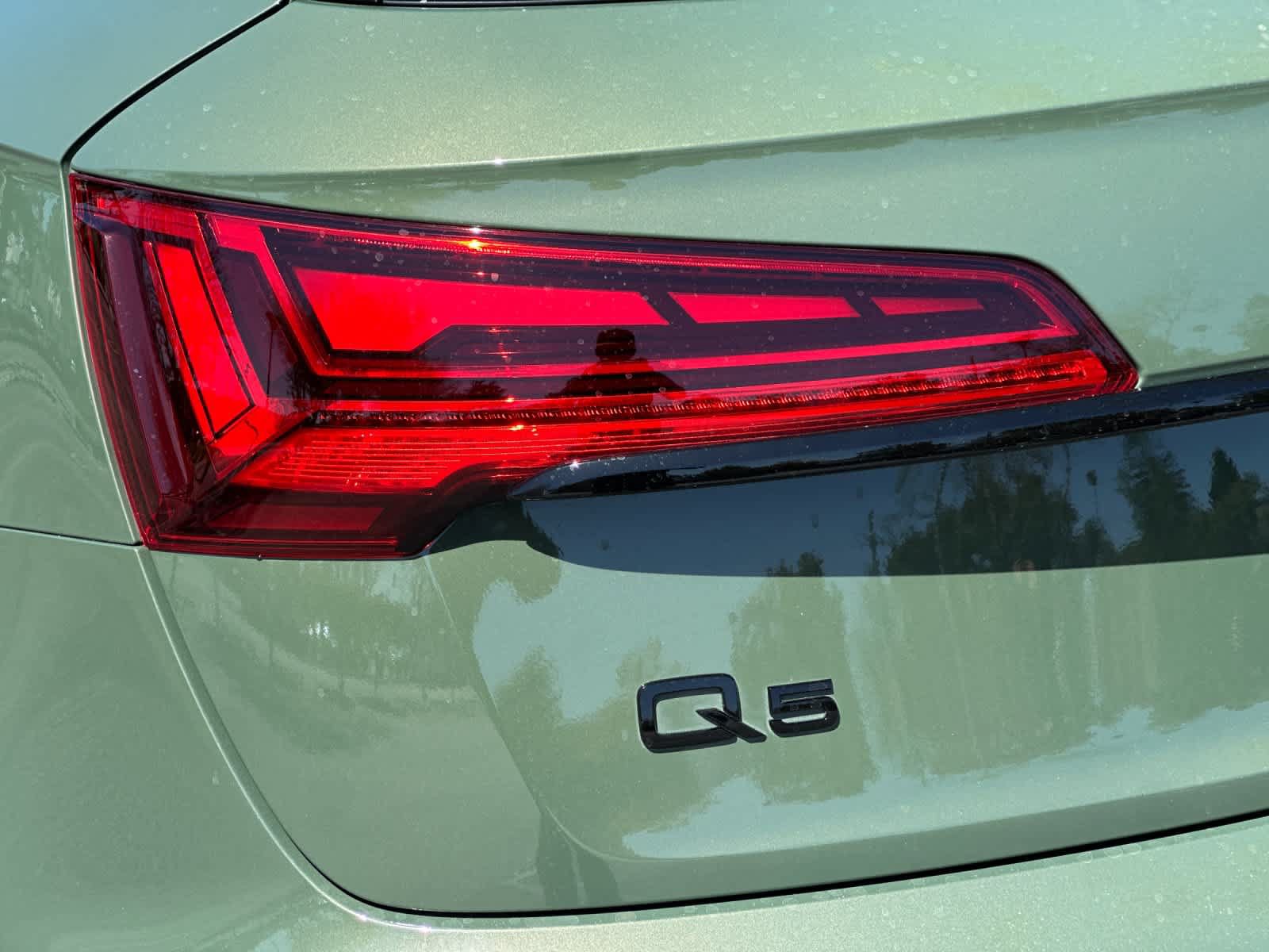 Used 2023 Audi Q5 e Premium Plus w/ Premium Plus Package AWD/4WD image 27