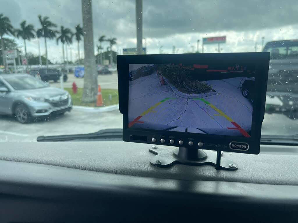 Used 2013 Chevrolet Express 1500 image 22