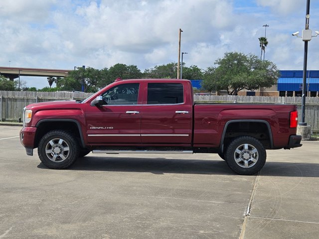 Used 2015 GMC Sierra 2500 Denali w/ Duramax Plus Package image 8