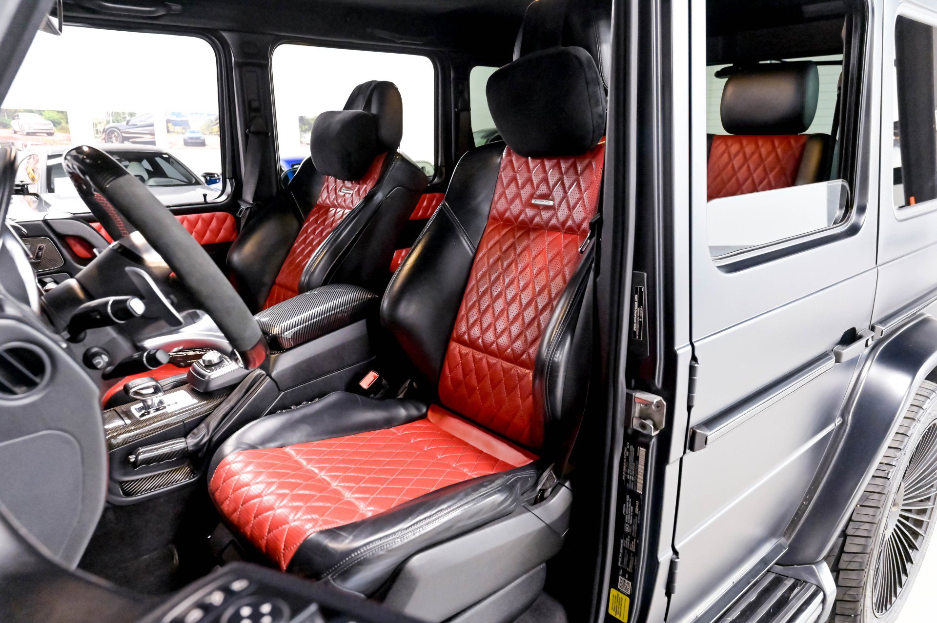Used 2014 Mercedes-Benz G 63 AMG 4MATIC image 6