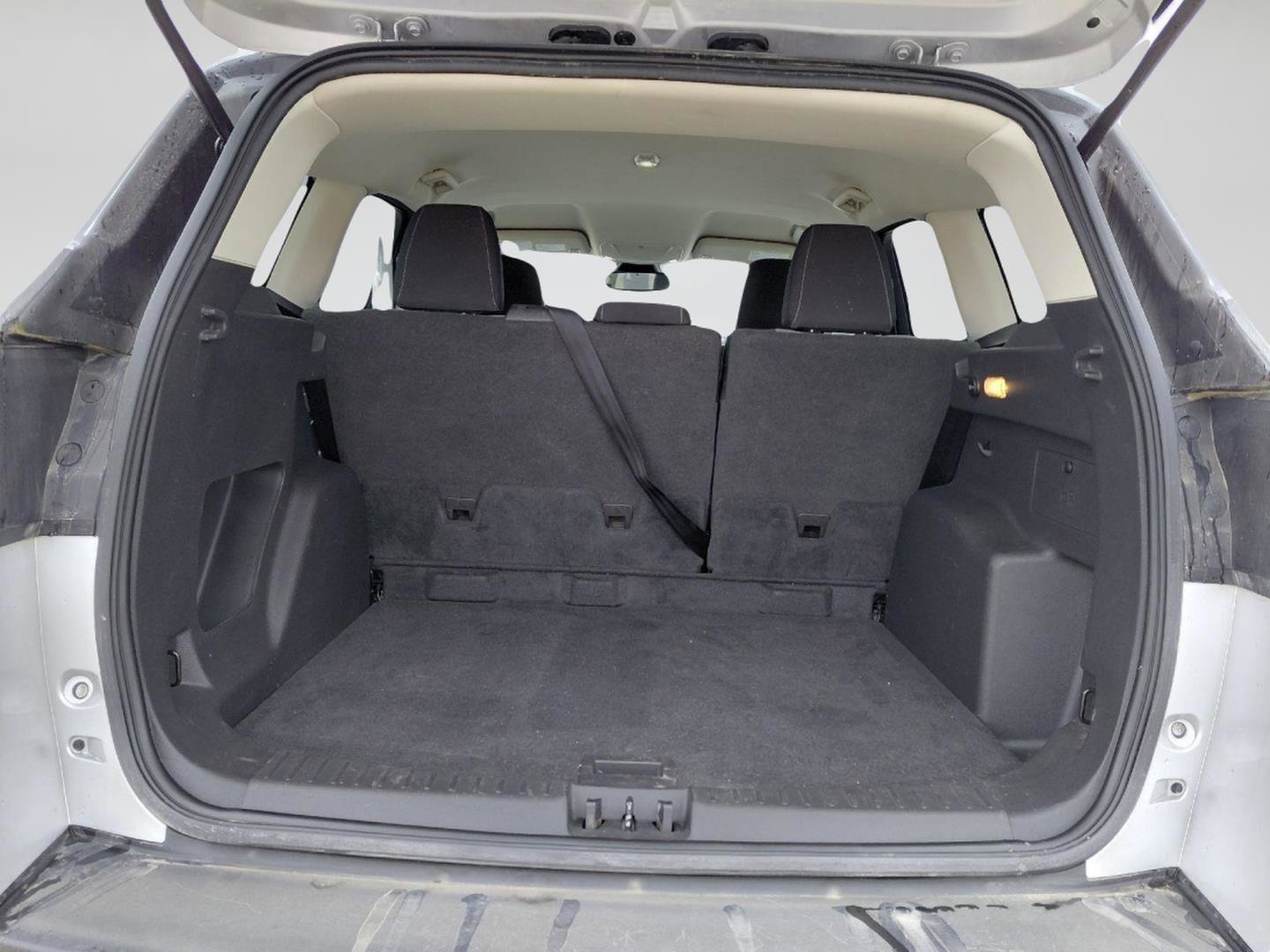 Used 2018 Ford Escape SE w/ Ford Safe & Smart Package image 24