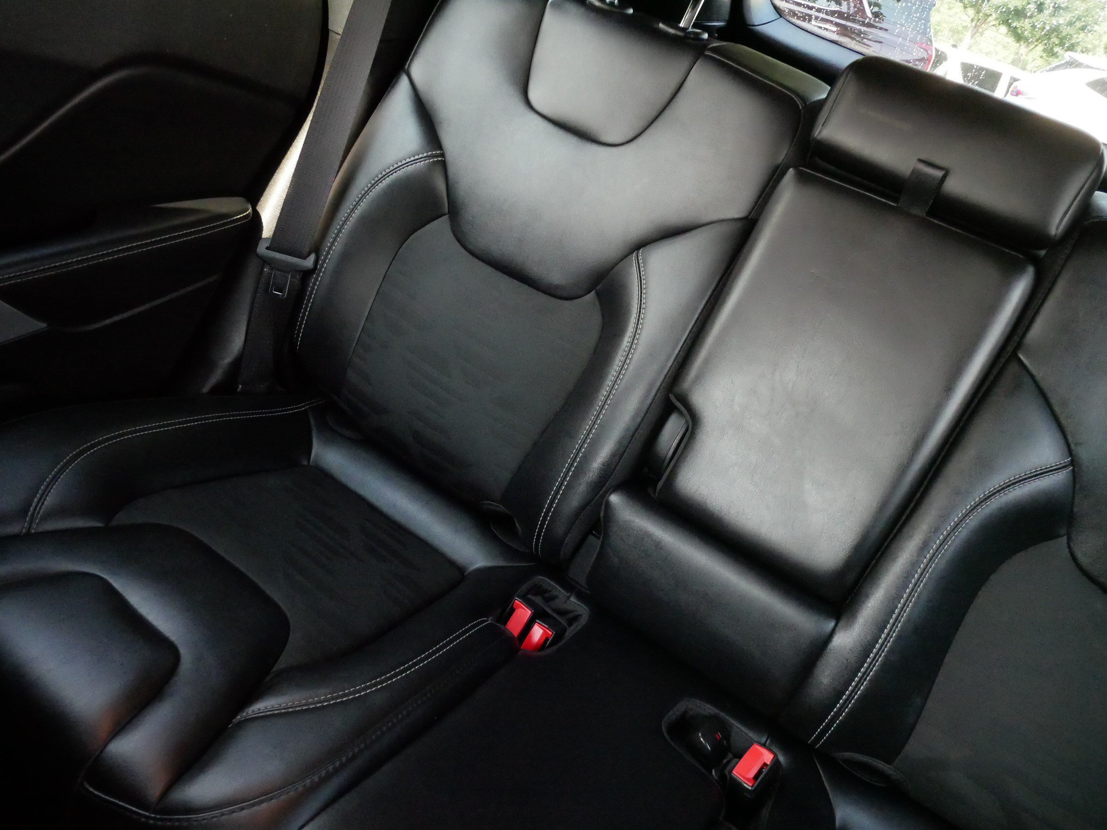 Used 2022 Jeep Cherokee Latitude AWD/4WD image 12