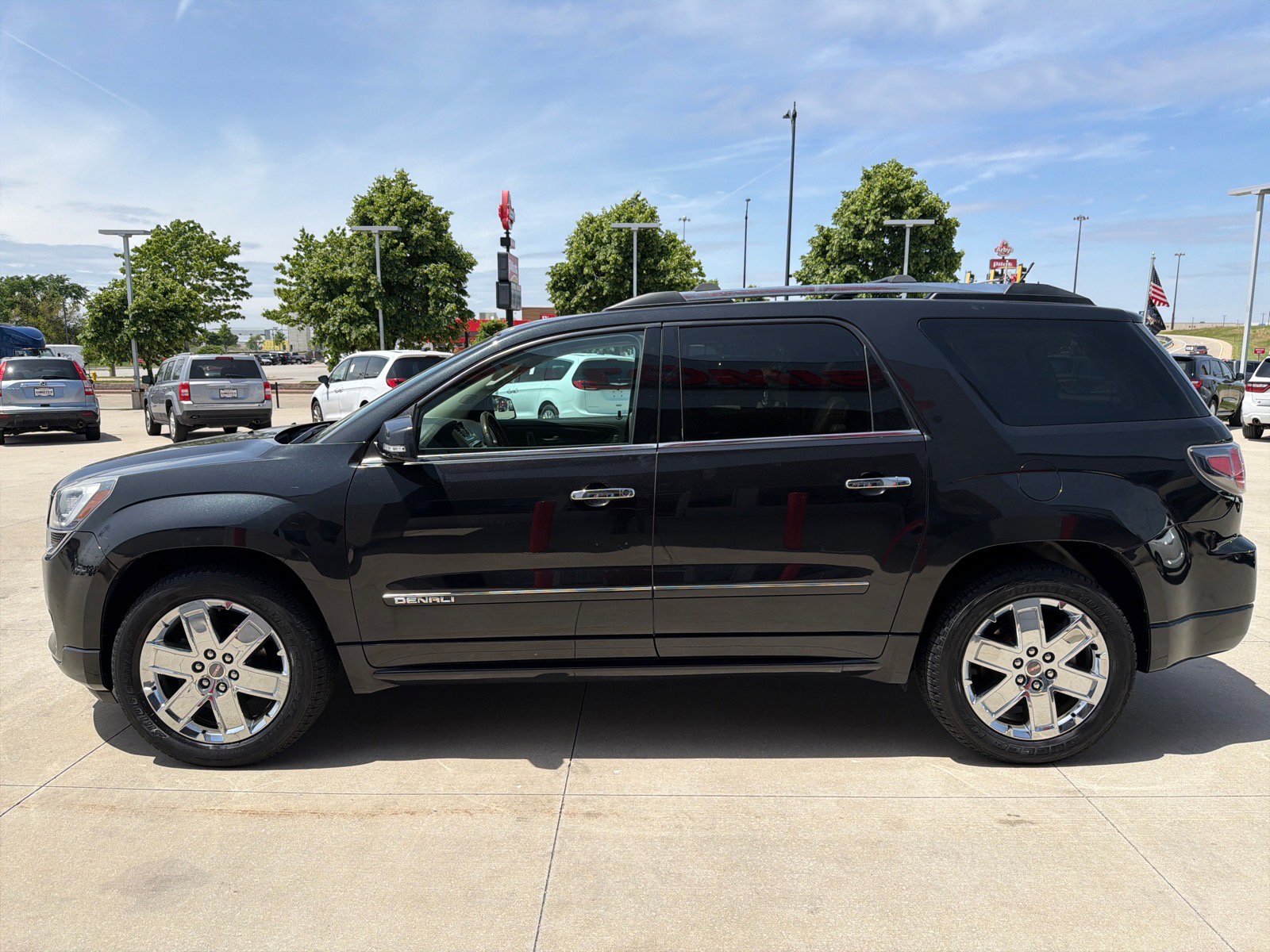 Used 2013 GMC Acadia Denali AWD/4WD image 5