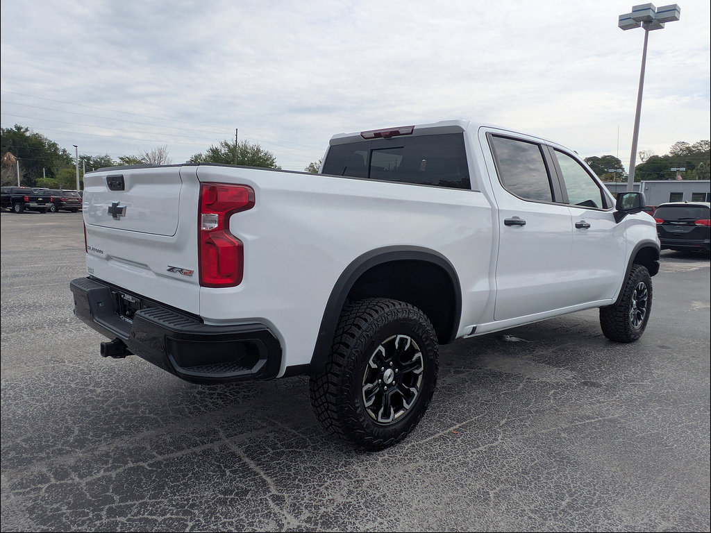 Used 2026 Chevrolet Silverado 1500 ZR2 AWD/4WD image 5