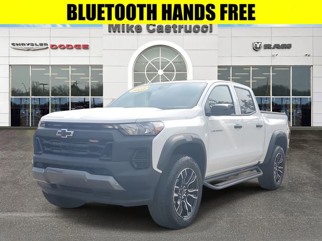 Used 2023 Chevrolet Colorado Trail Boss w/ LPO, Dark Essentials Package image 3