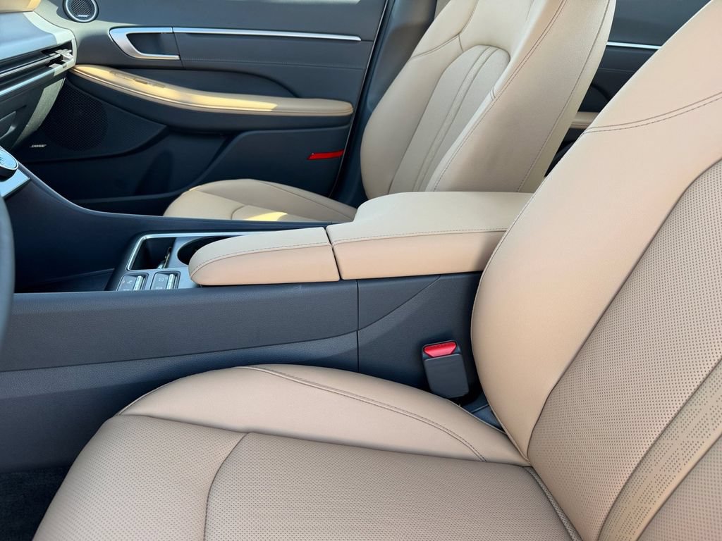 New 2026 Hyundai Sonata Limited FWD image 12