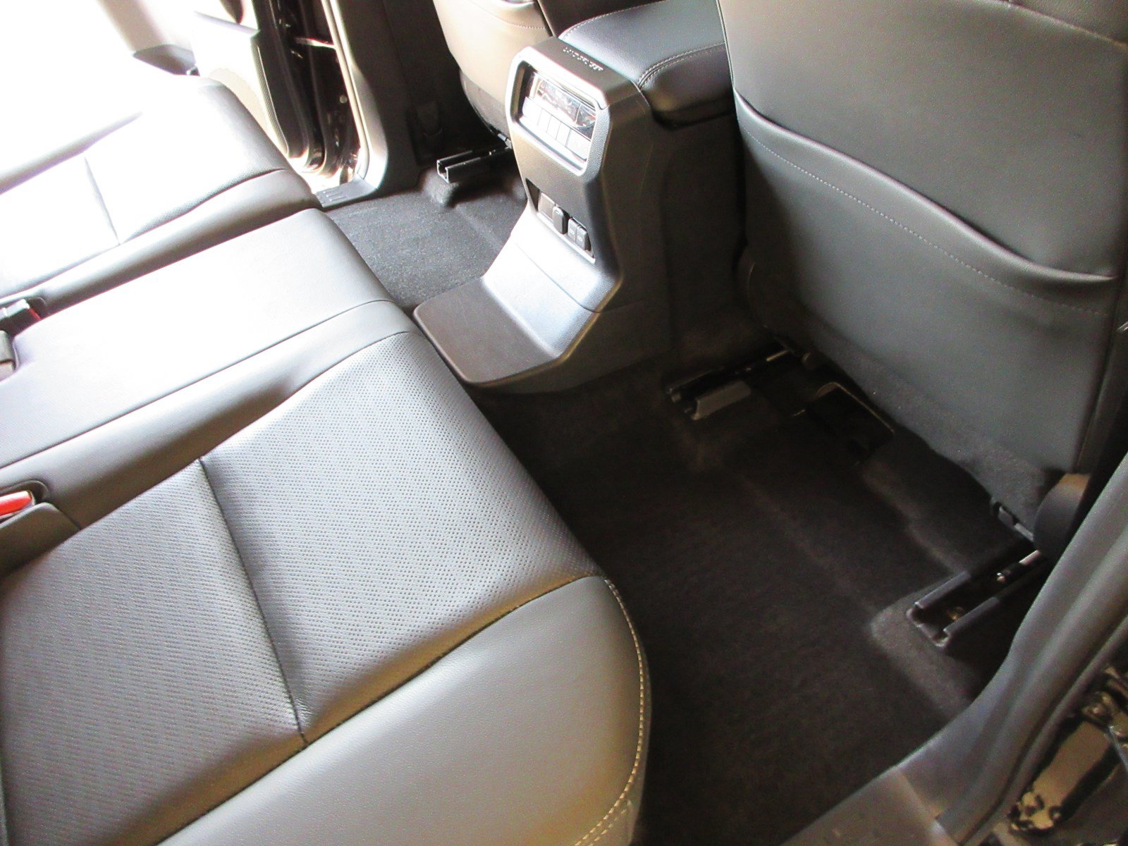 Used 2025 Toyota Land Cruiser w/ Premium Package AWD/4WD image 21
