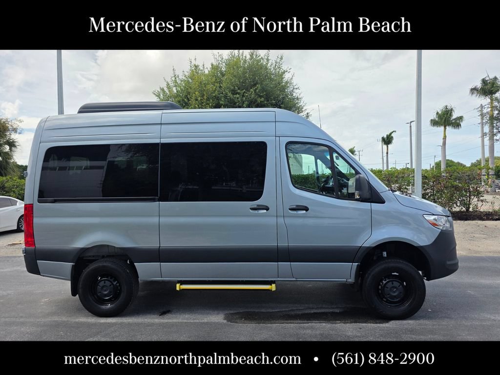 Used 2025 Mercedes-Benz Sprinter 2500 image 6