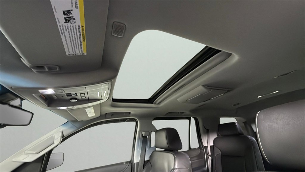 Used 2019 Chevrolet Tahoe LT w/ LT Signature Package image 26