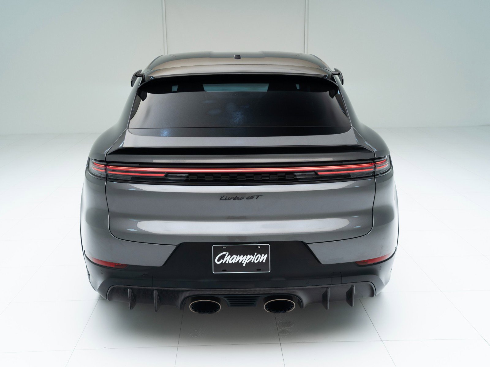 Certified 2024 Porsche Cayenne Turbo GT image 10