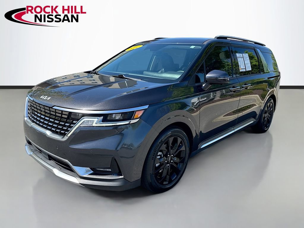 Used 2022 Kia Carnival SX image 3