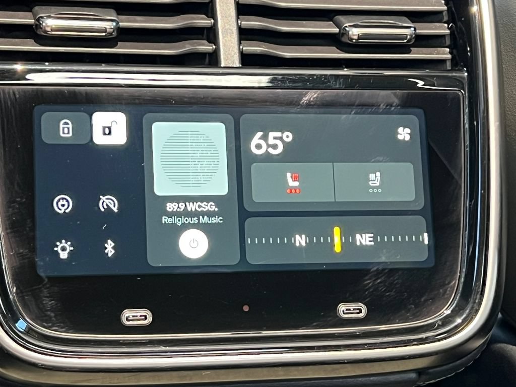 Used 2022 Rivian R1T Launch Edition AWD/4WD image 30
