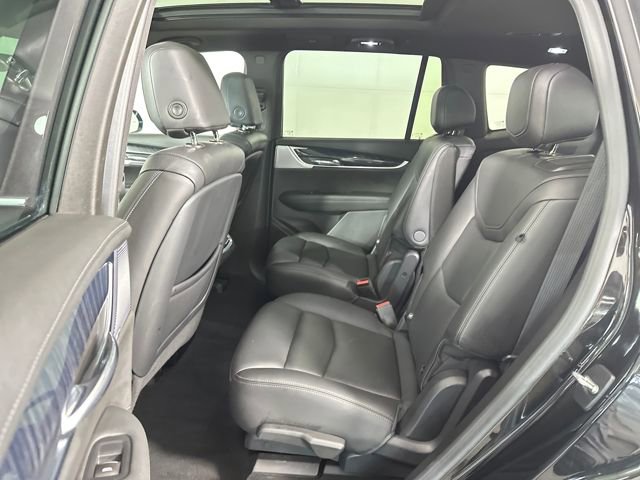 Used 2022 Cadillac XT6 Premium Luxury w/ Technology Package image 25
