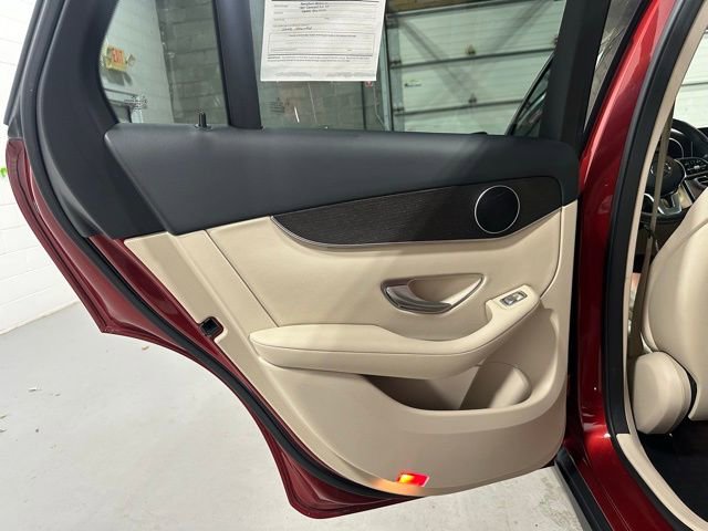 Certified 2020 Mercedes-Benz GLC 300 4MATIC image 11