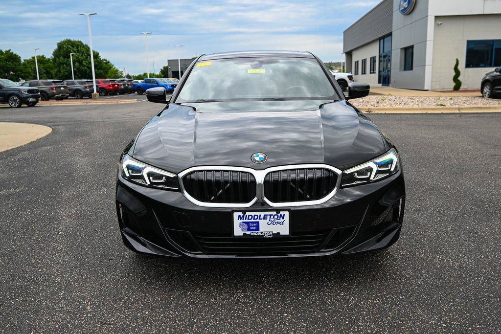 Used 2023 BMW 330i xDrive Sedan w/ Premium Package AWD/4WD image 10