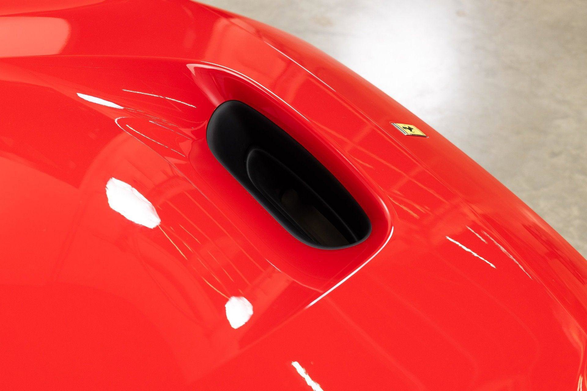 Certified 2020 Ferrari F8 Tributo image 21