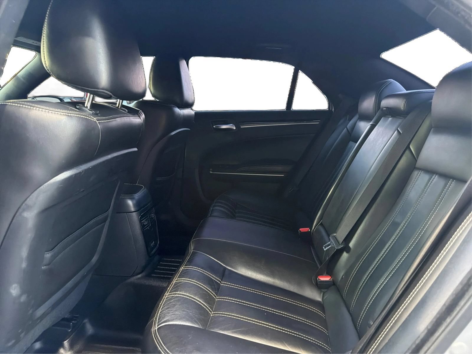 Used 2021 Chrysler 300 S RWD image 10