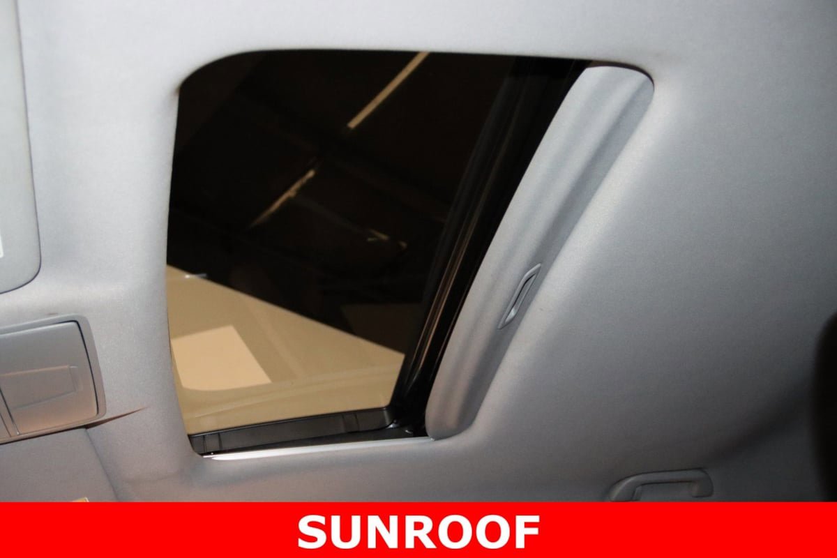Used 2020 Acura MDX SH-AWD w/ Technology Package image 16