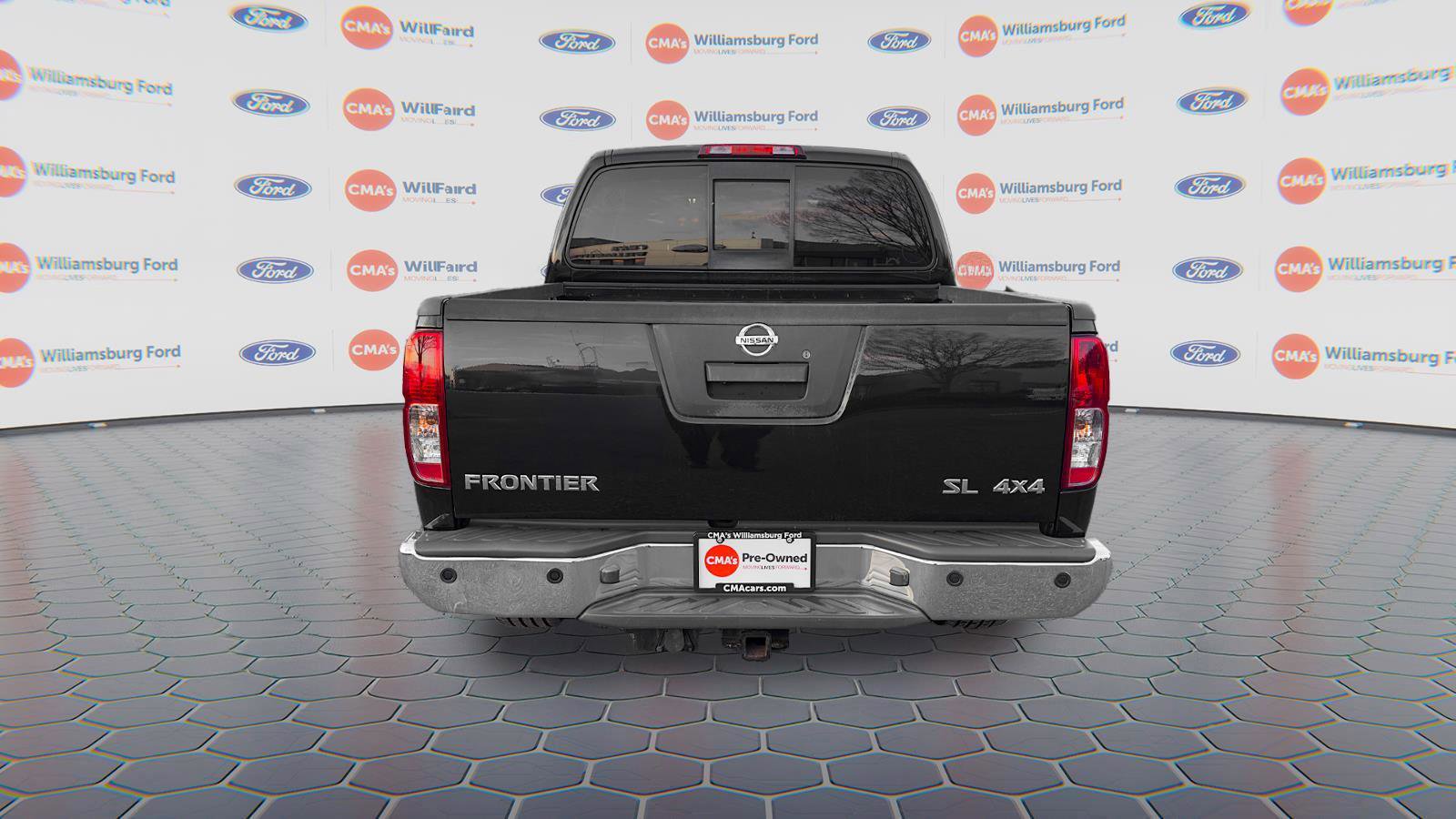 Used 2019 Nissan Frontier SL image 4