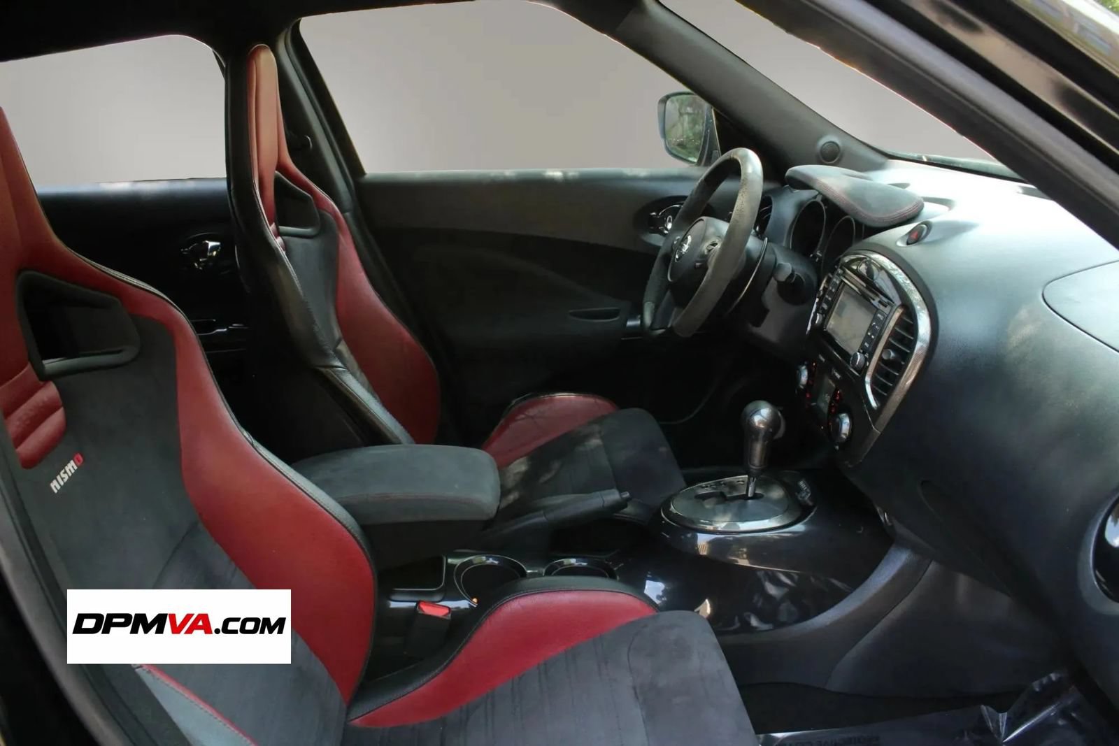 Used 2015 Nissan Juke NISMO RS w/ Interior Illumination Package AWD/4WD image 32
