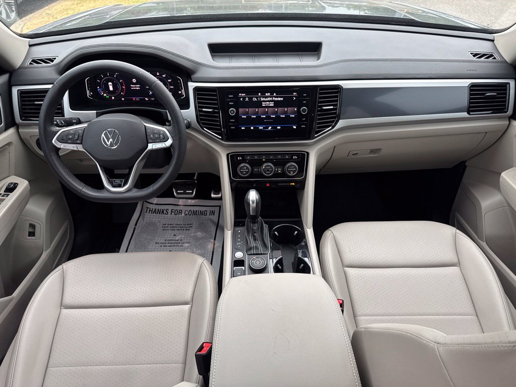 Certified 2023 Volkswagen Atlas SEL R-Line AWD/4WD image 31