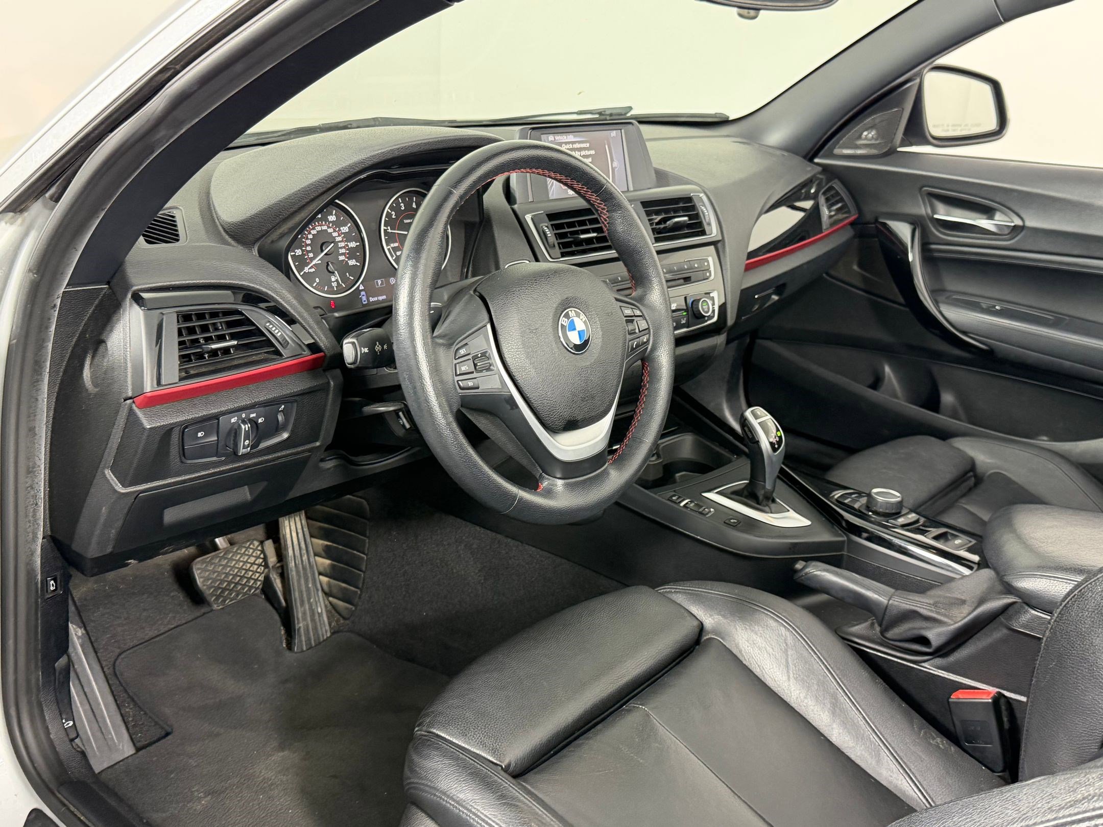 Used 2015 BMW 228i xDrive Convertible image 4