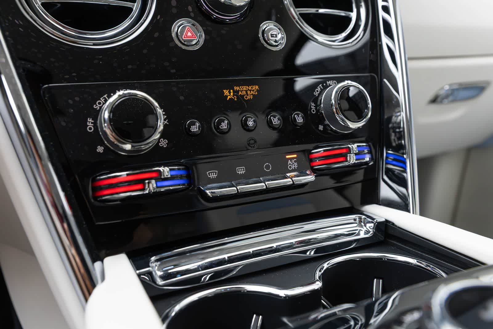 New 2027 Rolls-Royce Cullinan AWD/4WD image 37