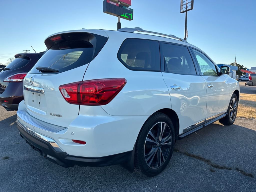 Used 2020 Nissan Pathfinder Platinum w/ Cargo Package image 4