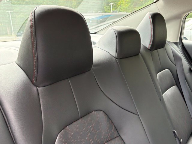 New 2027 Nissan Sentra SR w/ SR Premium Package FWD image 32
